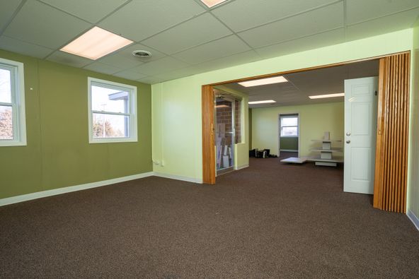 2188 Highway JJ, Moberly, MO 65270